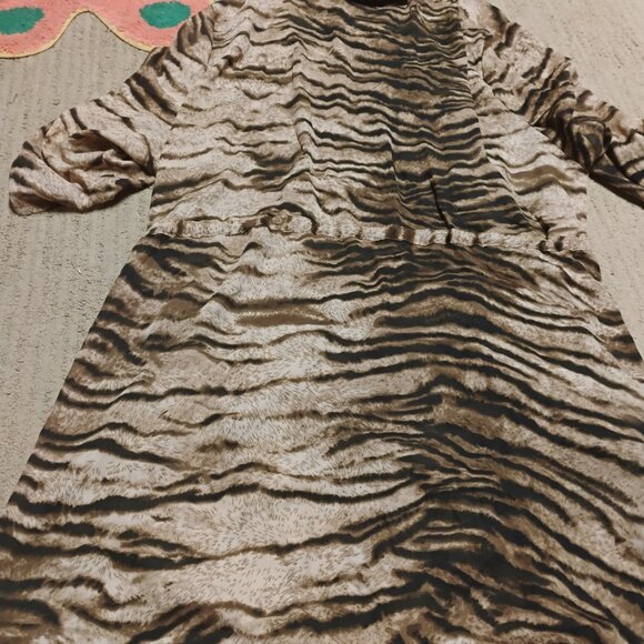 Dots Dress 👗 🧡 - Picture 8 of 9